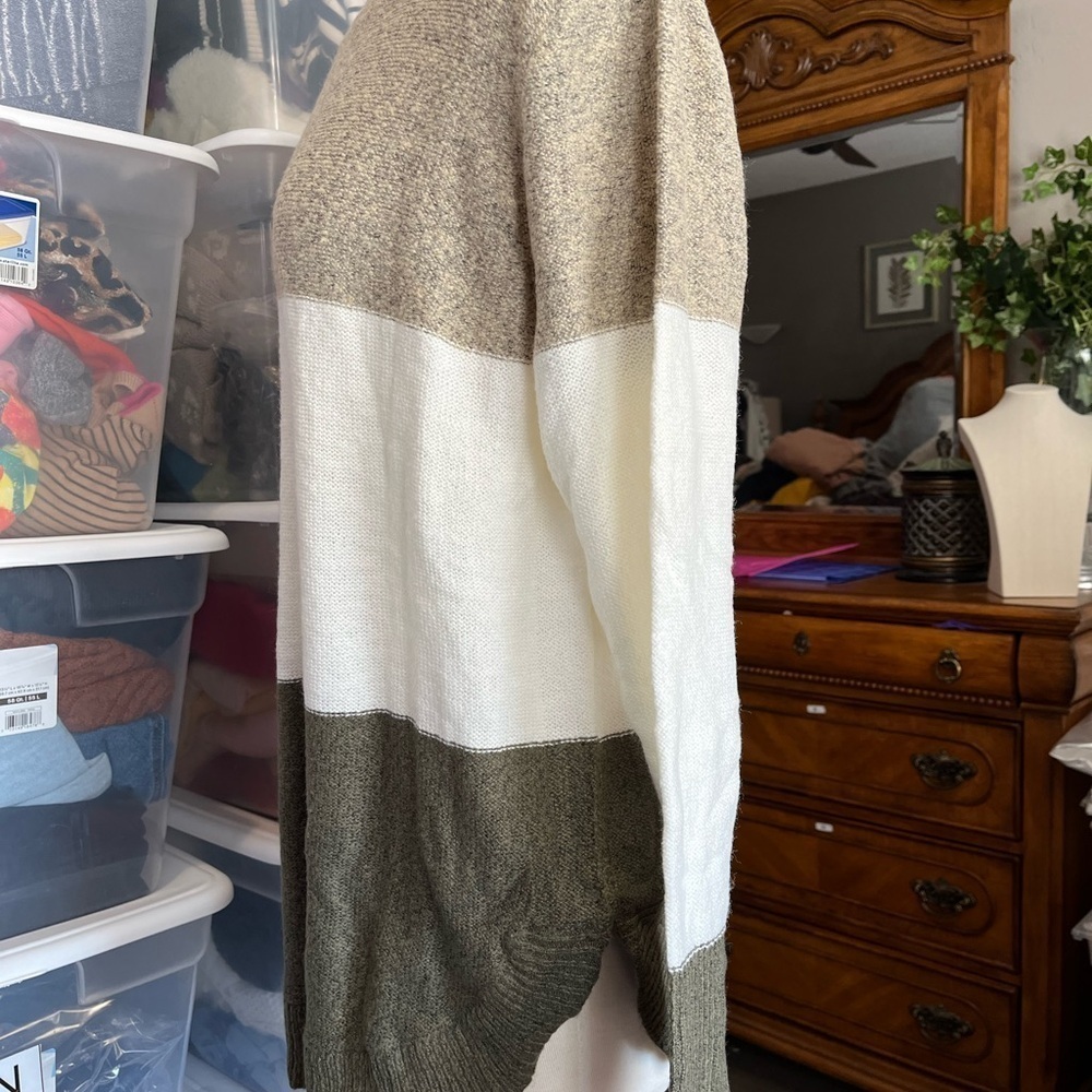 Olive Sweater - Picture 2 of 6